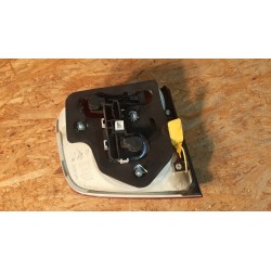 LAMPA PRAWY TYŁ W KLAPE 7L6945094 VOLKSWAGEN TOUAREG I