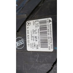 LAMPA PRAWY PRZÓD EU A2468200261 MERCEDES B KLASA W246 2011-