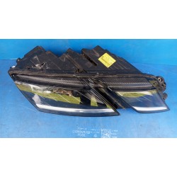 LAMPA PRAWY PRZÓD EU REFLEKTOR 5E1941016D SKODA OCTAVIA III 3 LIFT LED