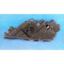 LAMPA PRAWY PRZÓD EU REFLEKTOR 5E1941016D SKODA OCTAVIA III 3 LIFT LED