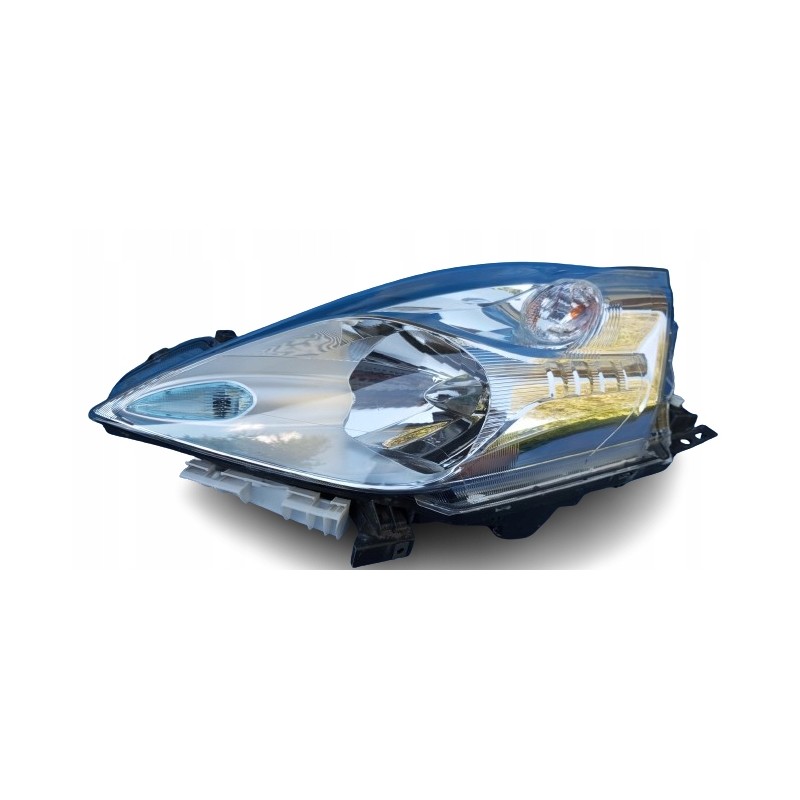 LAMPA REFLEKTOR LEWY PRZÓD EU 26060-3NLX NISSAN LEAF I 2010-