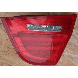 BMW E90 LCI LIFT LAMPA PRAWA TYŁ TYLNA W KLAPĘ 7154156