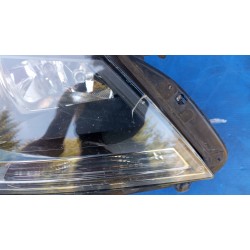 LAMPA PRAWY PRZÓD EUROPA A2048209659 MERCEDES C KLASA W204 LIFT