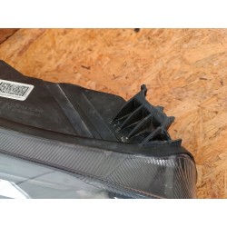 LAMPA PRAWY PRZÓD REFLEKTOR EU JX7B-13W029-CE FORD FOCUS MK4 LED