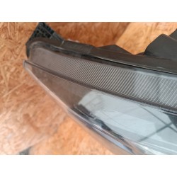 LAMPA PRAWY PRZÓD REFLEKTOR EU JX7B-13W029-CE FORD FOCUS MK4 LED