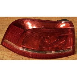 VOLKSWAGEN PASSAT B7 KOMBI LAMPA LEWA TYŁ TYLNA 3AF945095C