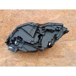 LAMPA PRAWY PRZÓD EU LED 31468901 VOLVO V90 S90