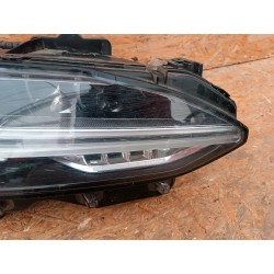 LAMPA PRAWY PRZÓD EU LED 31468901 VOLVO V90 S90