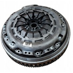 NISSAN JUKE I F15 1.5 DCI 8200926712 KOŁO DWUMASOWE SPRZĘGŁO KOMPLET