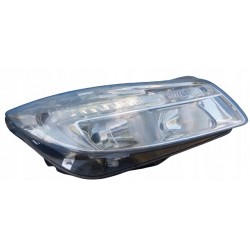 LAMPA PRAWY PRZÓD EU 130702310900 RENAULT MEGANE III 3