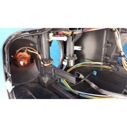 KLOSZ OBUDOWA LAMPY PRAWY PRZÓD EU 1307022497 AUDI A3 8P XENON 03-08