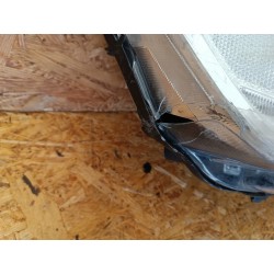 LAMPA PRAWY PRZÓD EU XENON VOLVO S60 V60 LIFT 31420262 2013-