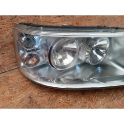 LAMPA PRAWY PRZÓD EU 7H1941016L VW TRANSPORTER T5 0301195202