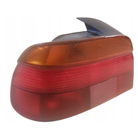 BMW E39 SEDAN LAMPA LEWY TYŁ TYLNA