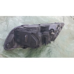 LAMPA PRAWY PRZÓD EU AUDI Q7 4L 4L0941004