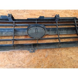 KRATKA ATRAPA ZDERZAKA PRZÓD GRILL TOYOTA HILUX VI 89-