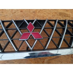 KRATKA GRILL ATRAPA ZDERZAKA PRZÓD MR523853 MITSUBISHI L200 III 2002-