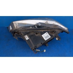 LAMPA PRAWY PRZÓD EU XENON NIESKRĘTNY 7217294 BMW X3 F25