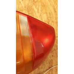 MERCEDES-BENZ C-KLASA W202 SEDAN LAMPA TYLNA TYŁ PRAWA