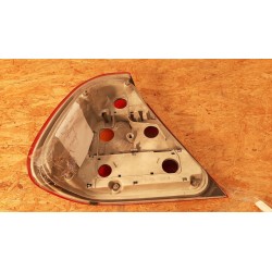 MERCEDES-BENZ C-KLASA W202 SEDAN LAMPA TYLNA TYŁ PRAWA