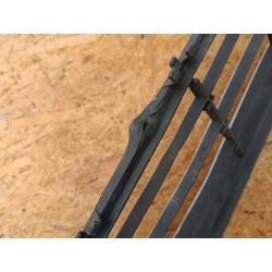 AM21-17B968-AC FORD GALAXY III MK3 KRATKA ATRAPA ZDERZAKA PRZÓD CHROM