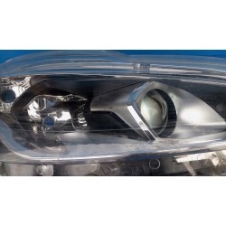 LAMPA PRAWY PRZÓD EU 9810805880 SOCZEWKA PEUGEOT 208 LIFT