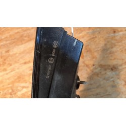 TESLA MODEL 3 LAMPA LEWY TYŁ W KLAPE 1077401 1077403