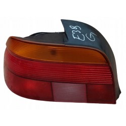 BMW E39 SEDAN LAMPA LEWY TYŁ TYLNA 8358031