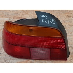 BMW E39 SEDAN LAMPA LEWY TYŁ TYLNA 8358031