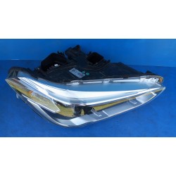 LAMPA PRAWY PRZÓD EUROPA 7472220 BMW X1 F48 FULL LED