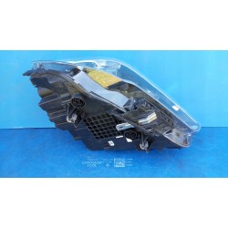 LAMPA PRAWY PRZÓD EUROPA 7472220 BMW X1 F48 FULL LED