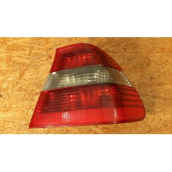 BMW E46 LIFT SEDAN LAMPA TYLNA TYŁ PRAWA 6910532