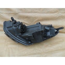 LAMPA PRAWY PRZÓD REFLEKTOR EU HYUNDAI IX20