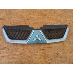 KRATKA GRILL ATRAPA ZDERZAKA PRZÓD 7450A037 MITSUBISHI OUTLANDER II 2006-