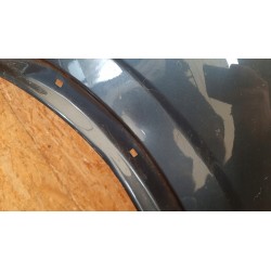 OPEL ANTARA 2005- BŁOTNIK PRAWY PRZÓD ORYGINALNY ZDROWY