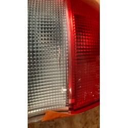 SUZUKI BALENO KOMBI LAMPA TYLNA TYŁ LEWA 043-2140