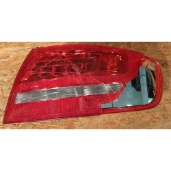 AUDI A4 B8 AVANT LAMPA TYLNA TYŁ PRAWA 8K9945096B