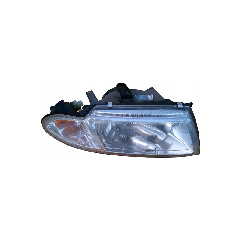 LAMPA PRAWY PRZÓD MITSUBISHI CARISMA LIFT EU