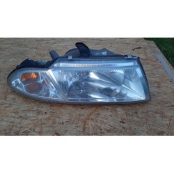 LAMPA PRAWY PRZÓD MITSUBISHI CARISMA LIFT EU