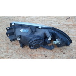 LAMPA PRAWY PRZÓD MITSUBISHI CARISMA LIFT EU