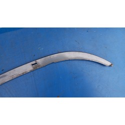 BMW 5 E39 LISTWA USZCZELKA REFLEKTORA LAMPY LEWY PRZÓD