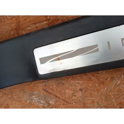 LISTWA PROGOWA NAKŁADKA PROGU LEWA INFINITI QX70 FX35 FX30D FX37 FX50 S51