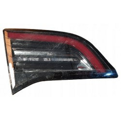 TESLA MODEL 3 LAMPA LEWY TYŁ W KLAPE 1077401 1077403