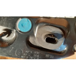 TESLA MODEL 3 LAMPA LEWY TYŁ W KLAPE 1077401 1077403