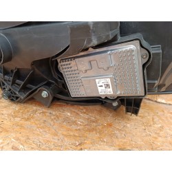 LAMPA PRAWY PRZÓD EU FERRARI 812 SUPERFAST 336570 L90127307 L90132107