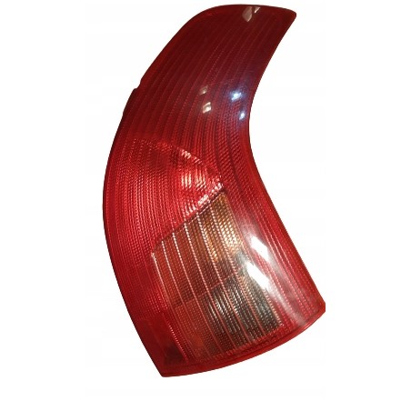 LAMPA PRAWY TYŁ SUZUKI SWIFT MK6 EU