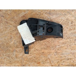 852455DA0A INFINITI Q30 QX30 ŚLIZG LEWY TYŁ MOCOWANIE WSPORNIK