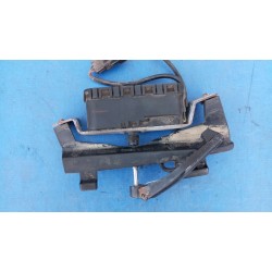 89002986 ŚLIZG LAMPY PRAWY PRZÓD MOCOWANIE VOLVO V70 II 8620492