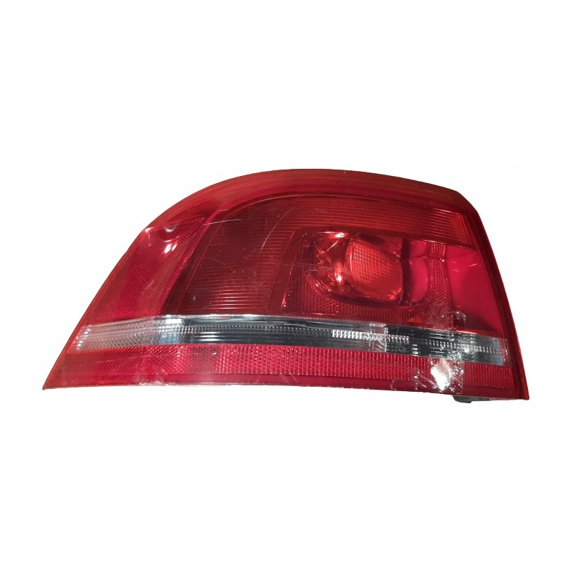 VOLKSWAGEN PASSAT B7 LAMPA TYLNA TYŁ LEWA 3AF945095A
