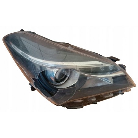 LAMPA PRAWY PRZÓD EU TOYOTA YARIS III 3 LIFT